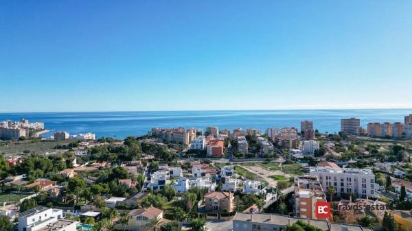 Casa independiente en calle Sant Sebastià