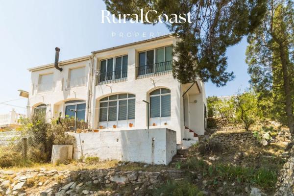 Chalet adosado en calle Picasso