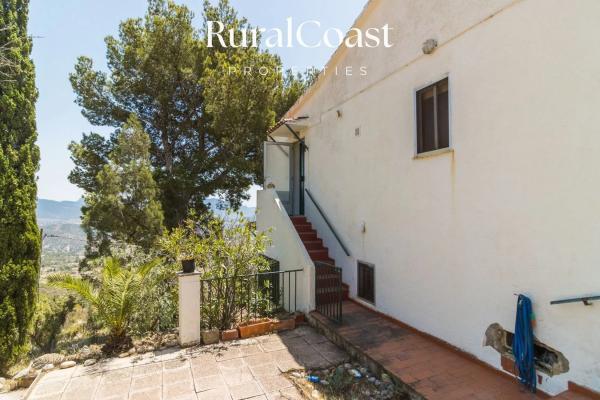 Chalet adosado en calle Picasso