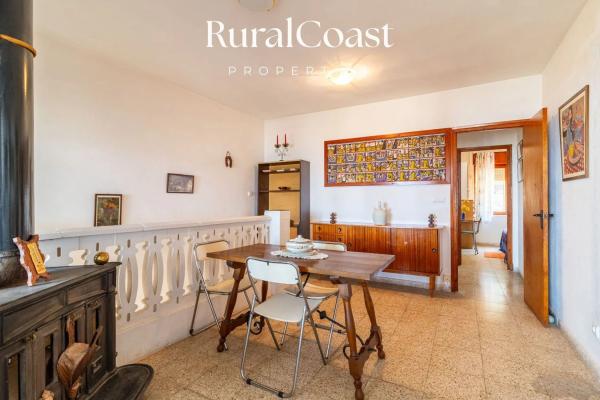 Chalet adosado en calle Picasso