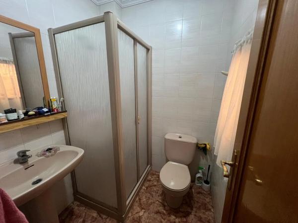 Chalet adosado en Cl Vg Mercedes