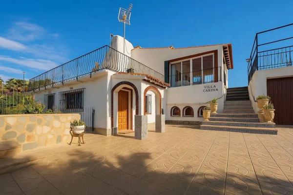 Casa independiente en calle la Vall d'Alba