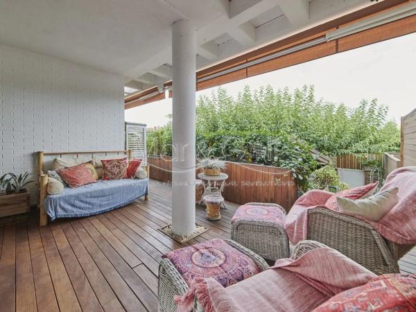 Chalet pareado en calle Pintor el Greco, 8