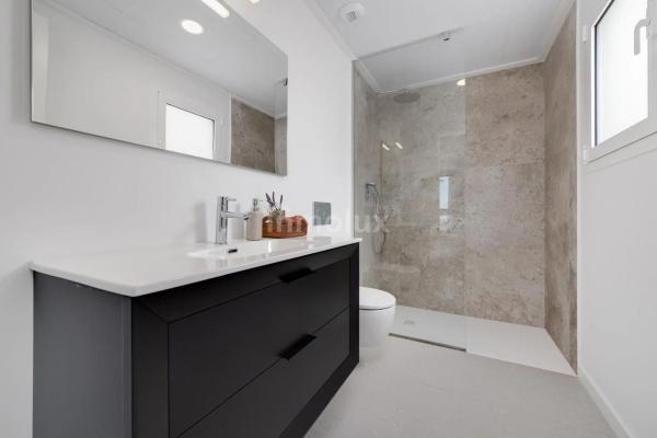 Casa independiente en calle de la Camamil la