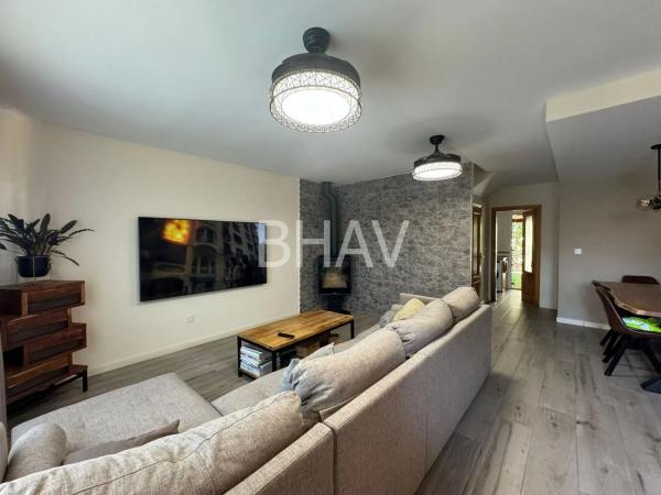 Chalet adosado en calle Bonalba