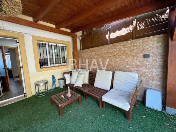 Chalet adosado en calle Bonalba