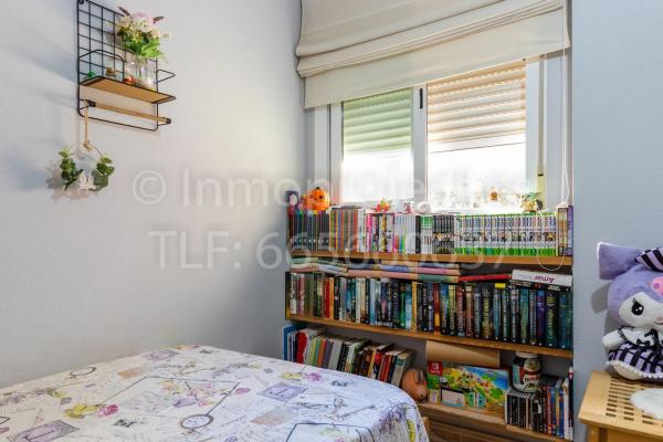 Chalet adosado en calle Arquitecto Antoni Gaudi s/n