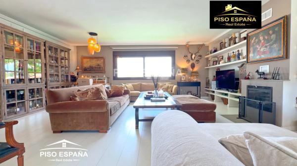 Casa independiente en Cl Centaure