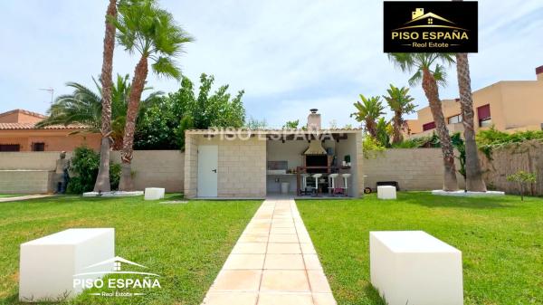 Casa independiente en Cl Centaure