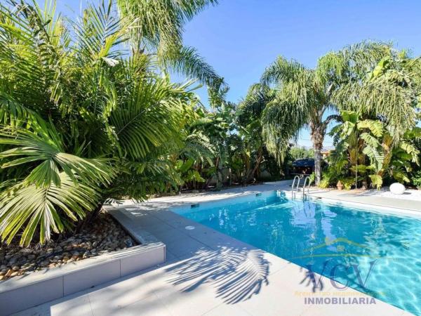 Casa independiente en calle Músic Josep Serrano