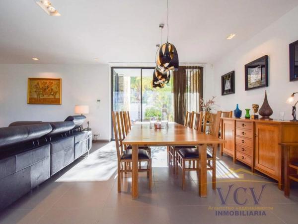 Casa independiente en calle Músic Josep Serrano