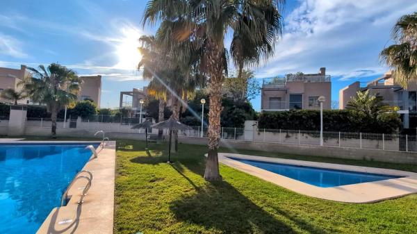 Casa independiente en calle de l'Unicorn