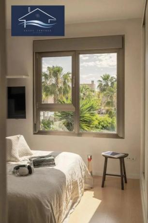 Casa independiente en calle de Centaure