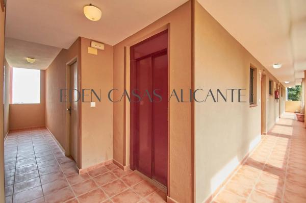 Piso en calle de la Boira