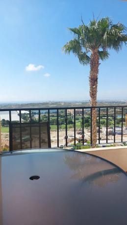 Piso en calle del Mati, 1