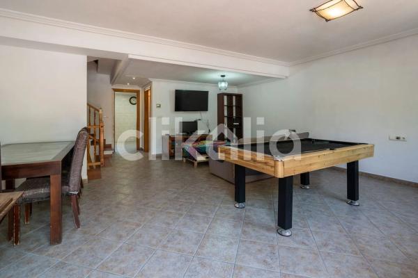 Casa independiente en paseo Mayor