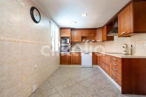 Casa independiente en paseo Mayor