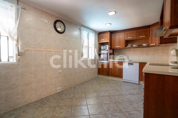 Casa independiente en paseo Mayor