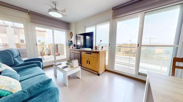 Ático en avenida Comunitat d'Aragó