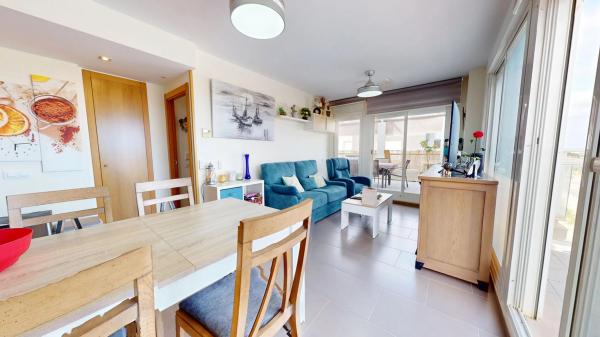 Ático en avenida Comunitat d'Aragó