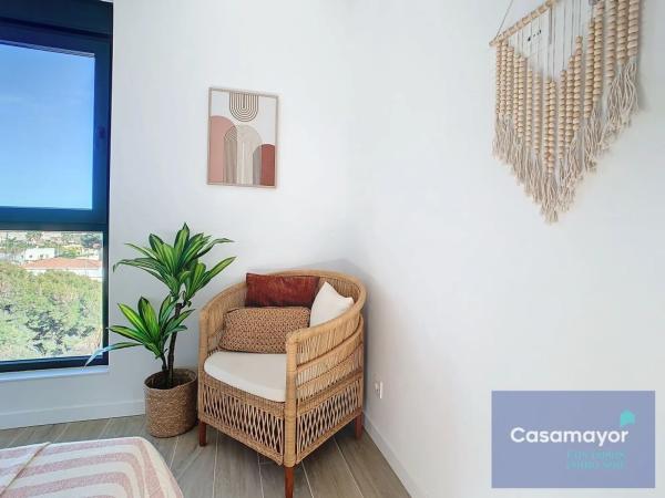 Ático en calle Pedagoga Amelia Asensi Beviá, 1