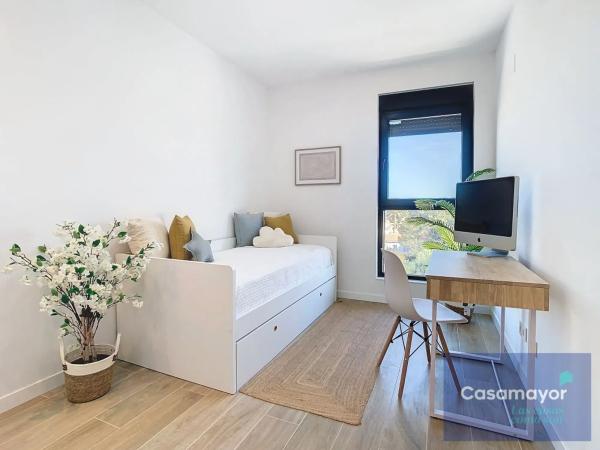 Ático en calle Pedagoga Amelia Asensi Beviá, 1