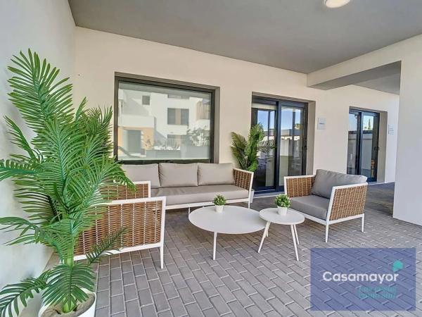 Ático en calle Pedagoga Amelia Asensi Beviá, 1