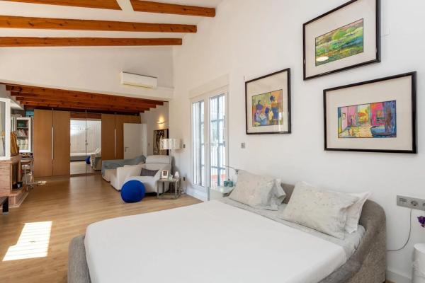 Casa independiente en calle Font del Salmitre