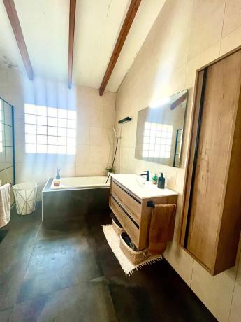 Casa independiente en calle Font del Salmitre