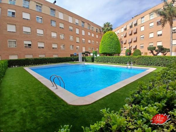 Piso en calle Ramón de Campoamor