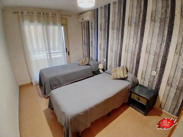 Piso en calle Ramón de Campoamor