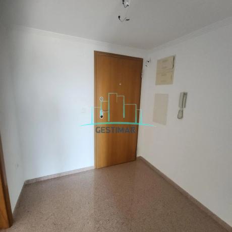 Piso en camino el Campet