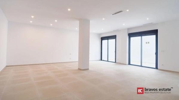 Casa independiente en calle José Pujalte