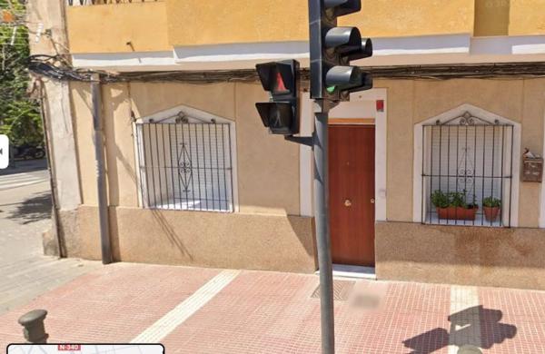 Piso en calle Cervantes, 3