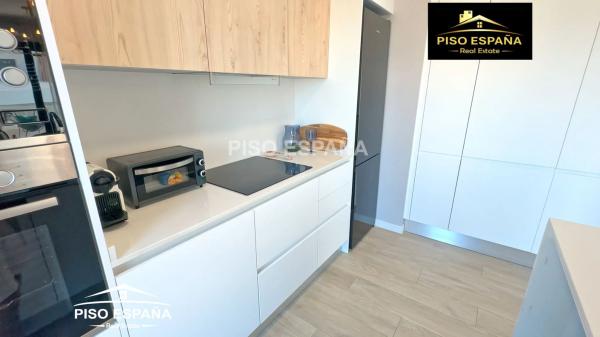 Piso en calle Pedagoga Amelia Asensi Beviá