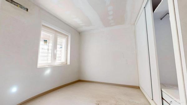 Chalet adosado en Cl Juan Sebastian El Cano