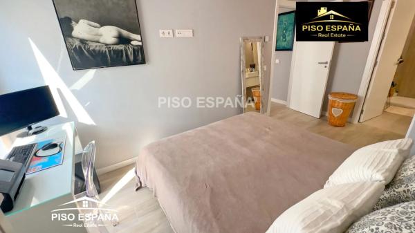 Piso en calle Pedagoga Amelia Asensi Beviá