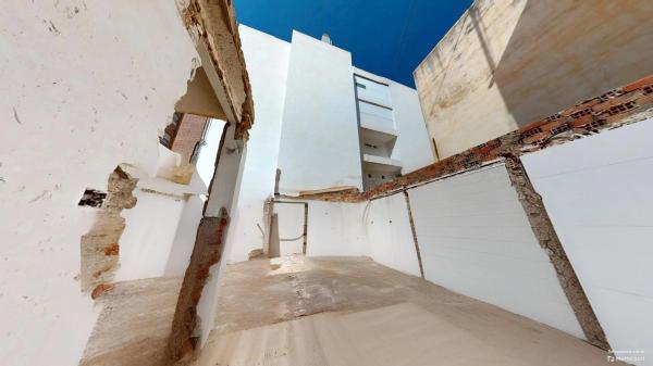 Chalet adosado en Cl Juan Sebastian El Cano