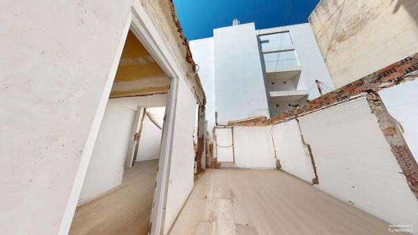 Chalet adosado en Cl Juan Sebastian El Cano