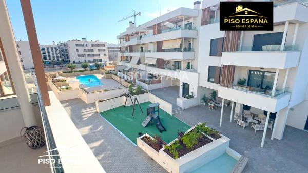 Piso en calle Pedagoga Amelia Asensi Beviá