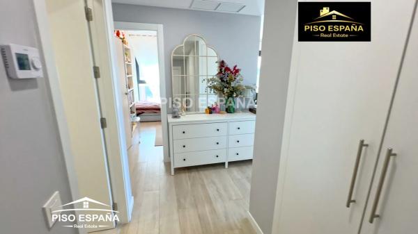 Piso en calle Pedagoga Amelia Asensi Beviá