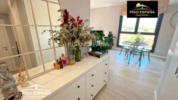 Piso en calle Pedagoga Amelia Asensi Beviá