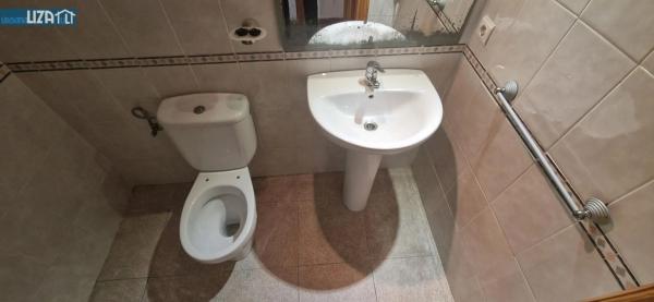 Chalet adosado en calle Pelayo, 10