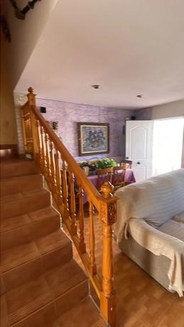 Chalet pareado en calle la Carrasqueta