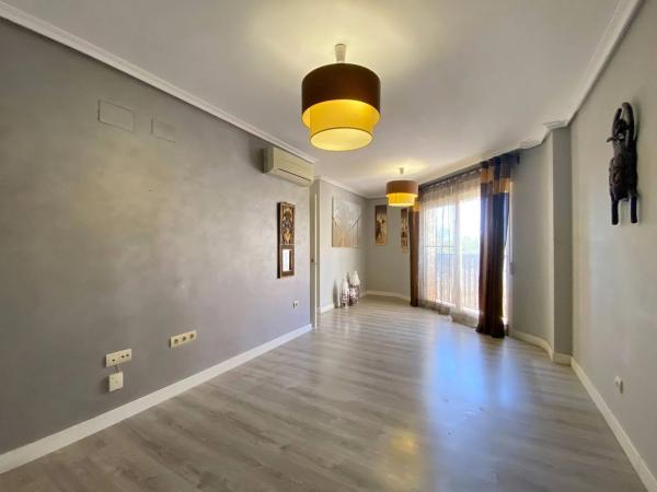 Piso en calle Pi y Margall