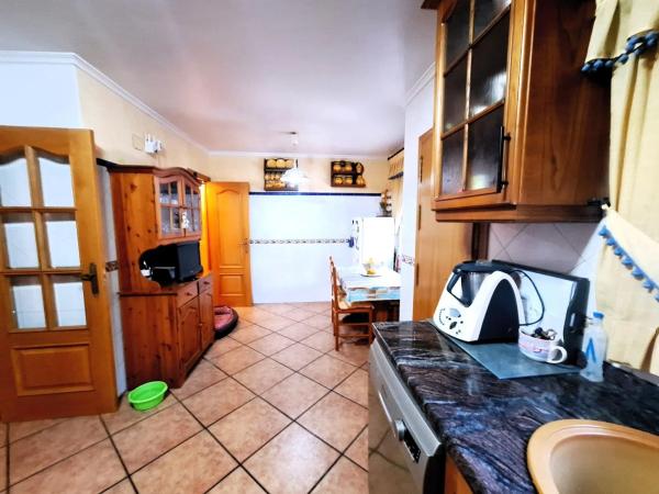 Chalet pareado en paseo los Rosales