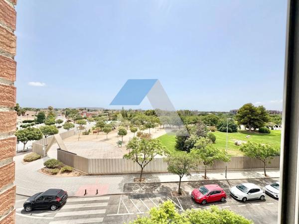 Piso en calle Riu Algar