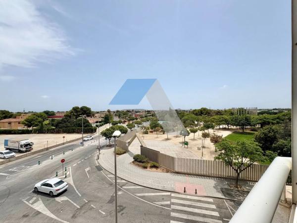 Piso en calle Riu Algar