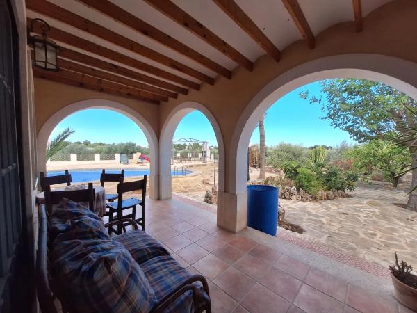 Casa independiente en calle Partida del Raspeig