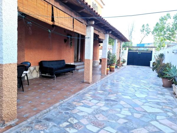 Chalet pareado en paseo los Rosales